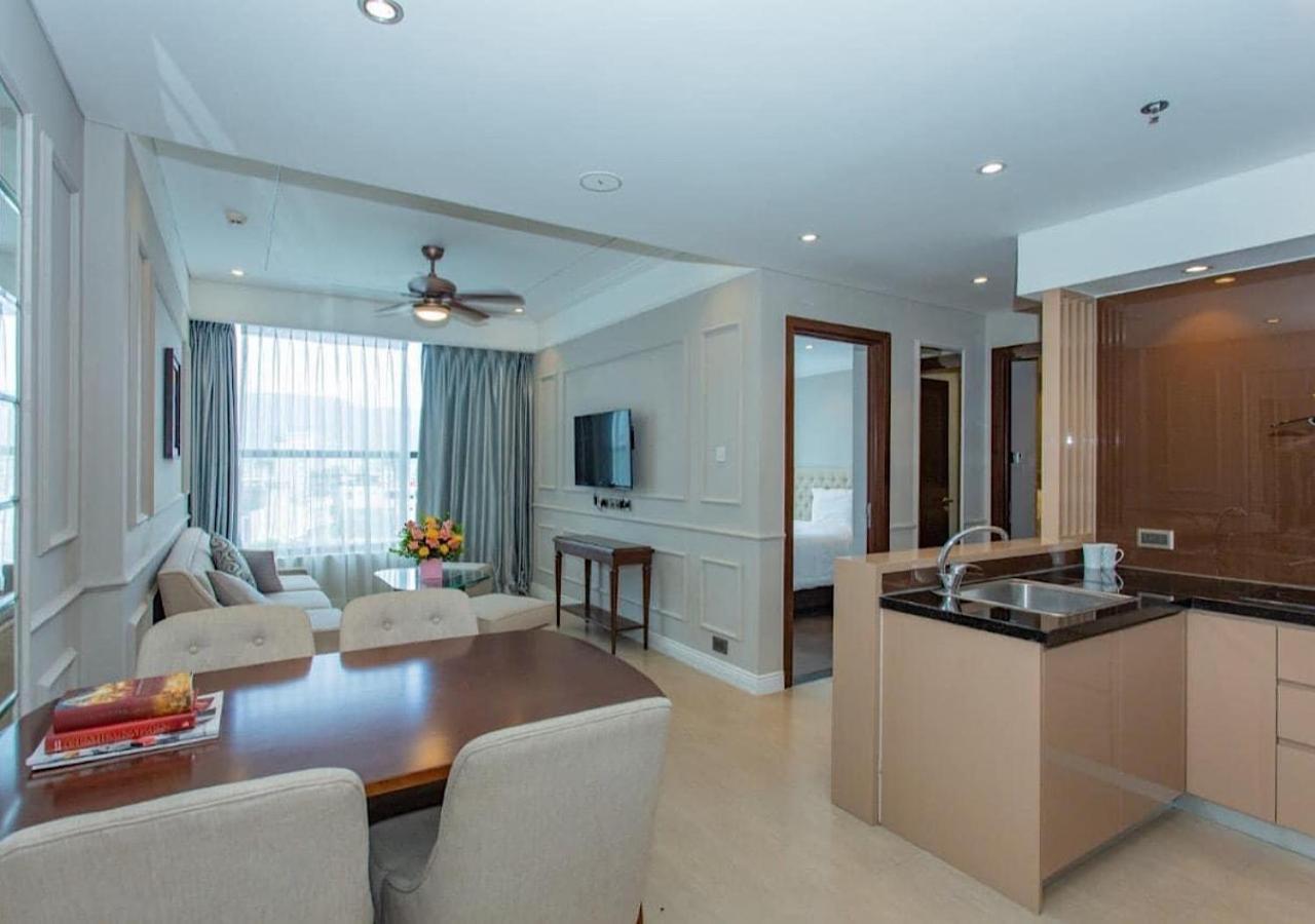 Luxury Apartment In Altara Building With Ocean View ダナン市 エクステリア 写真
